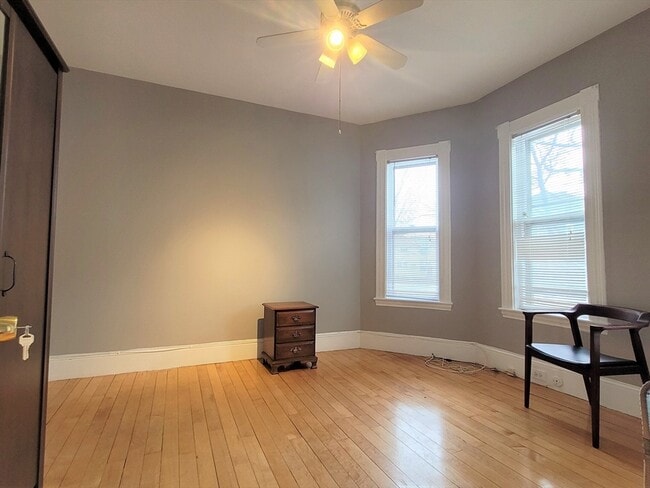 Photo - 25 Martin St Unit 1