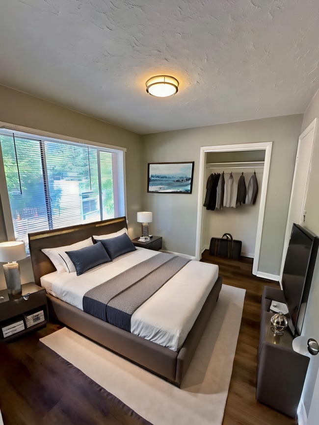 Photo - 117 Ruxton Ave Unidad B