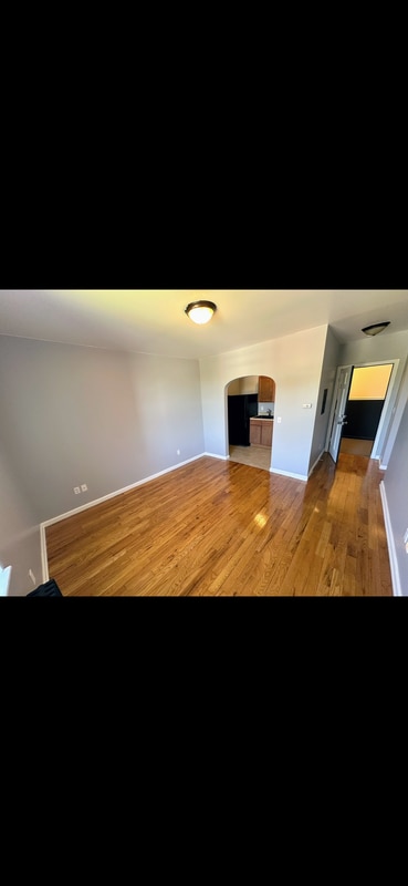 Building Photo - 366 4th Ave Rental