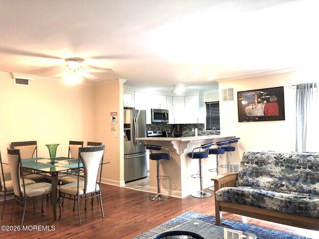 Photo - 65 Cedar Ave Unit D15