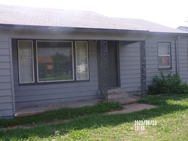 Photo - centrally located $200.00 off 1st  full month's rent