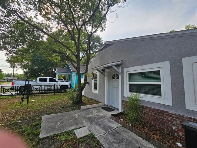 Photo - 915 25th St Casa