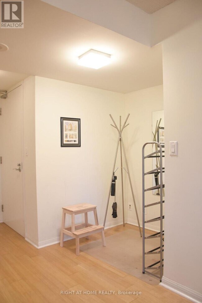 Photo - 11 St Joseph St Unit 514