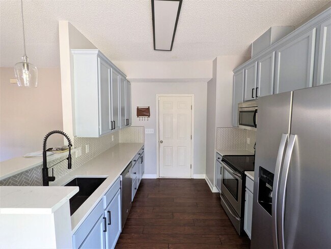 Photo - Home at Hedingham