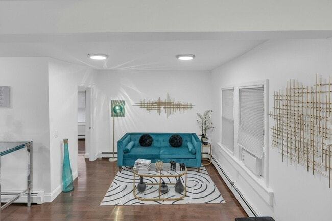 Photo - 196 2nd St Unit 1