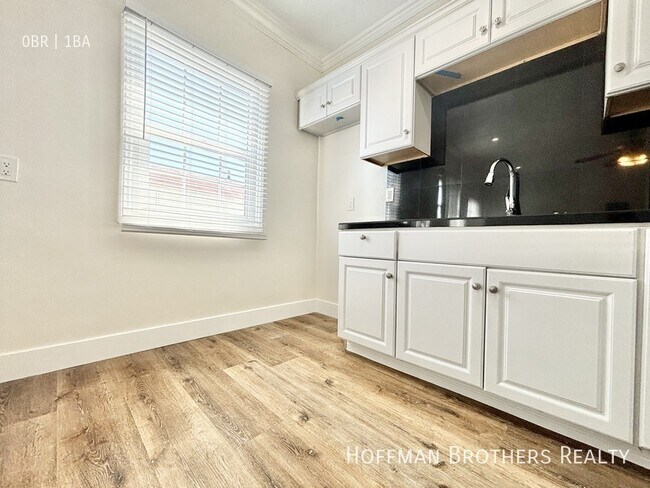 Photo - 1234 N Berendo St Unit 6