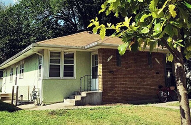 Photo - 917/919 22nd Ave SE Unit 917 22nd Ave SE