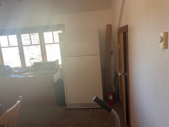 Photo - 16075 Fox Ridge Cir Unidad Studio apartment
