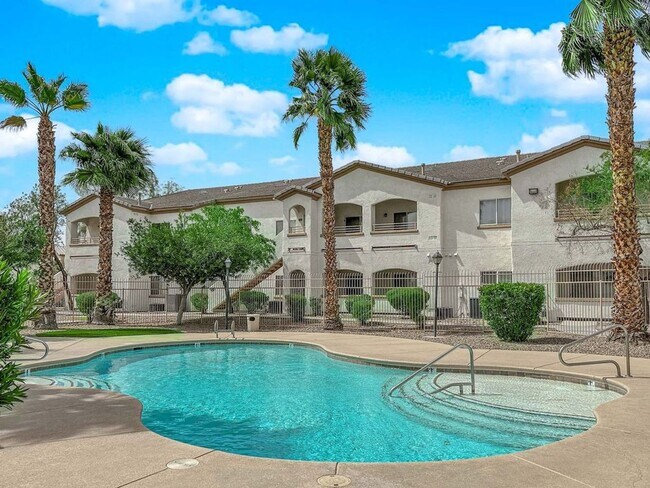Photo - 5655 E Sahara Ave Unidad 1007
