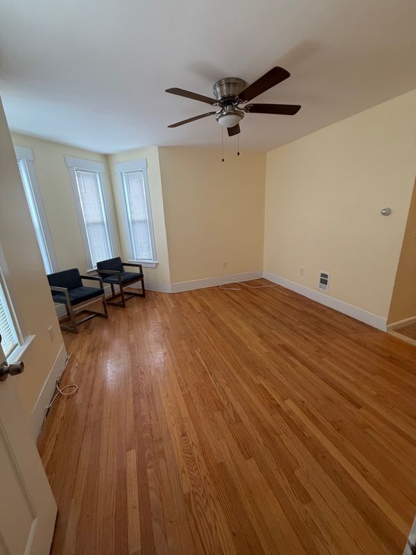 Photo - 8 Wilson St Unit #2
