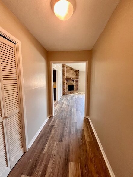 Photo - 9445 Gross St