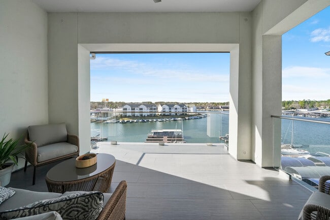 Photo - 199 Waterpoint Ct Unit 404