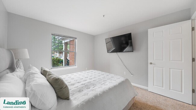 50 Canterfield Pkwy W Unit 1801