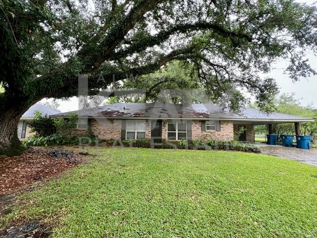 4 bedroom, 2.5 bathroom house available in... - 4 bedroom, 2.5 bathroom house available in...