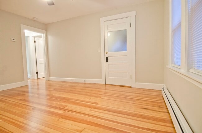 Photo - 42 Turner St Unit 1