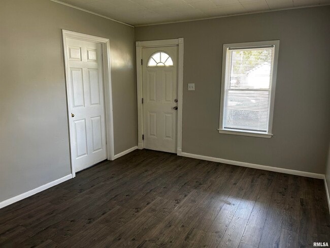 Photo - 1020 E Kansas St