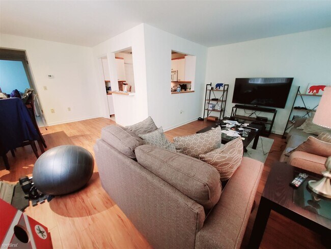 Photo - 1 br, 1 bath Condo - 1900 Summer St Unit K Unit K