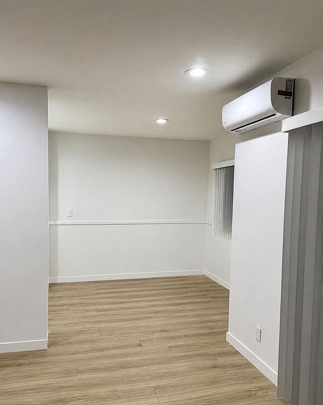 Photo - Remodeled 1 bedroom in Encino Unit 68