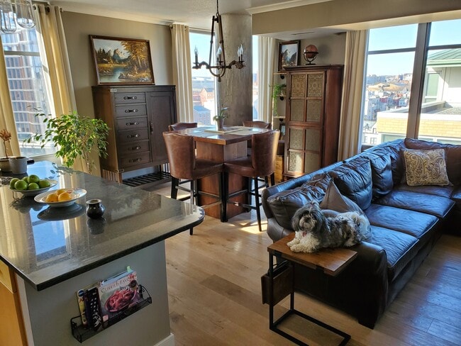 Photo - 475 K St NW Unidad 909