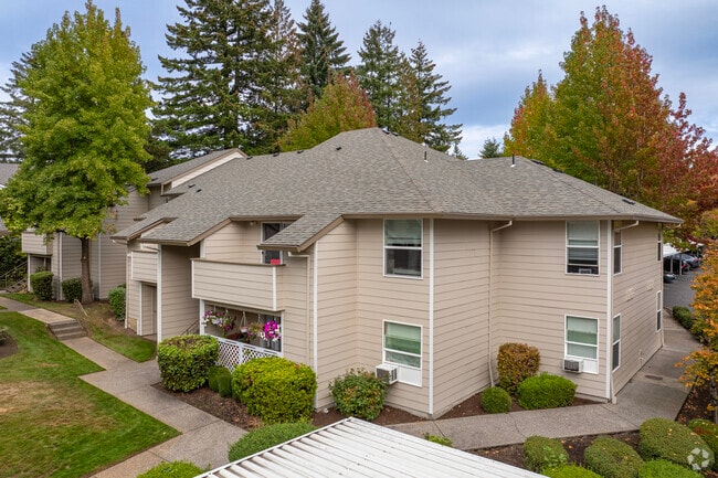 Exterior - Capitol Park