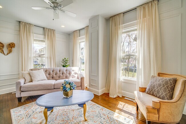 Photo - 6127 Longwood Ave Unidad SI ID1299825P