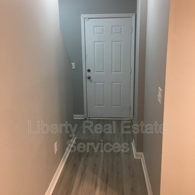 Photo - 107 Gilbert St Unidad Apt 6