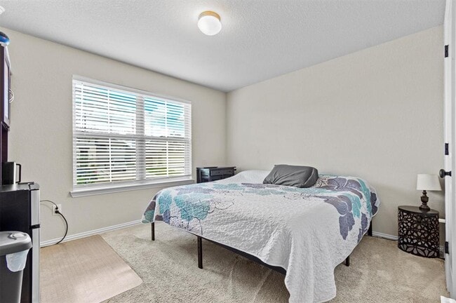 Photo - 128 Smokebush Trail