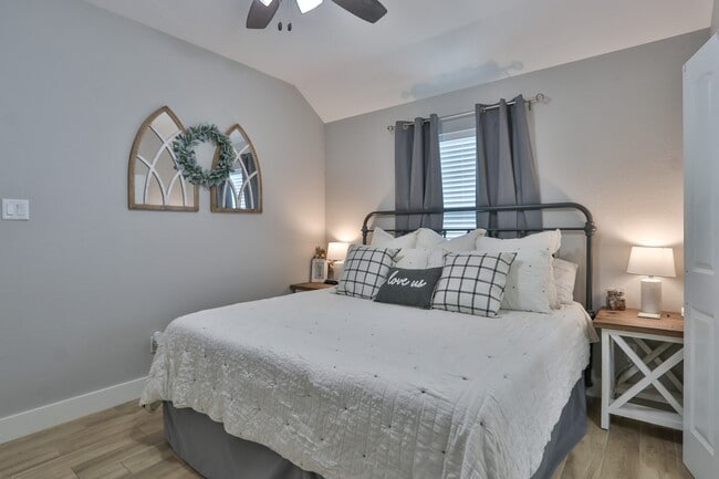 Photo - 13202 Cardin Ln