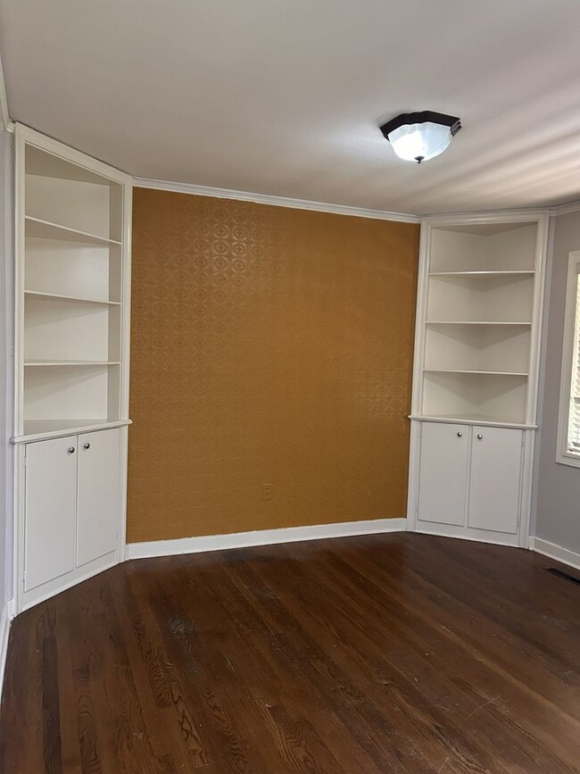 Photo - 1510 Wilhurst St