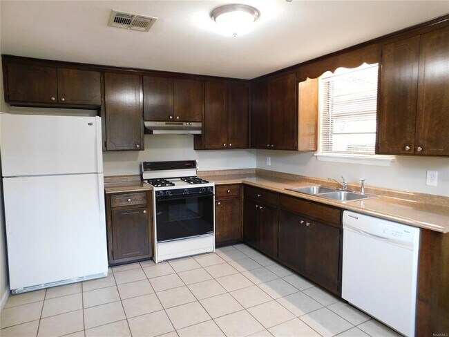 Photo - 232 Camellia Dr