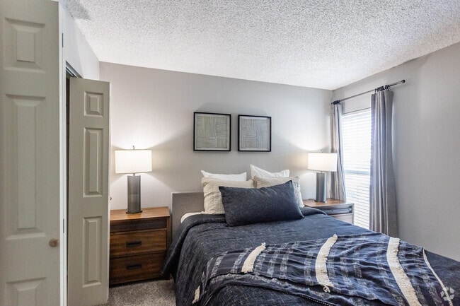 2BR, 1.5BA - Oak - 1080SF - Secondary Bedroom
