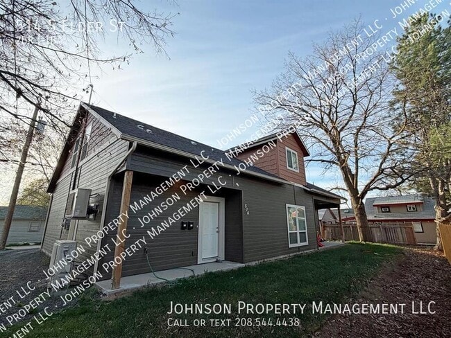 Building Photo - 514 S Elder St