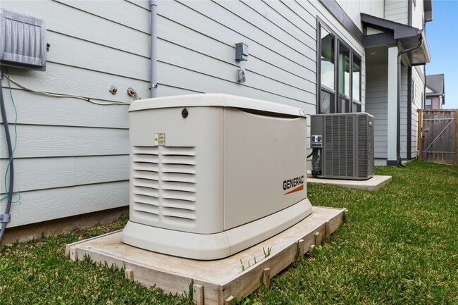 Photo - 1530 Noble Pk Dr