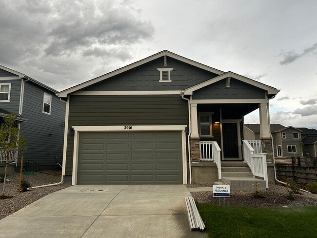 Building Photo - Spacious and Updated 3 Bedroom Home with Attached Garage in Longmont Available for June!