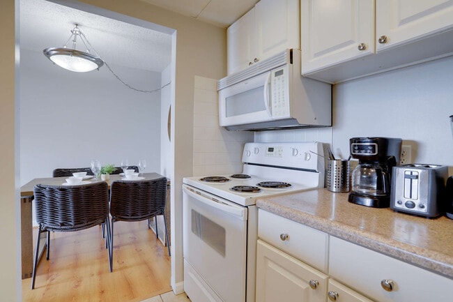 Building Photo - 401 12th St S Rental