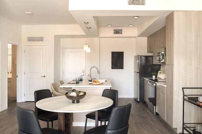 The Alary apartments — community photo