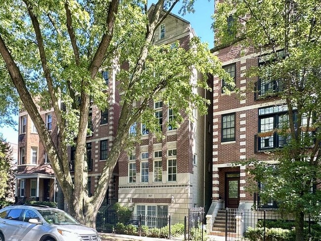 Building Photo - 3517 N Fremont St Unit G08C