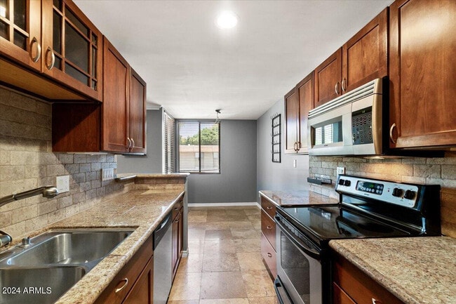 Photo - 4120 N 78th St Unit 218