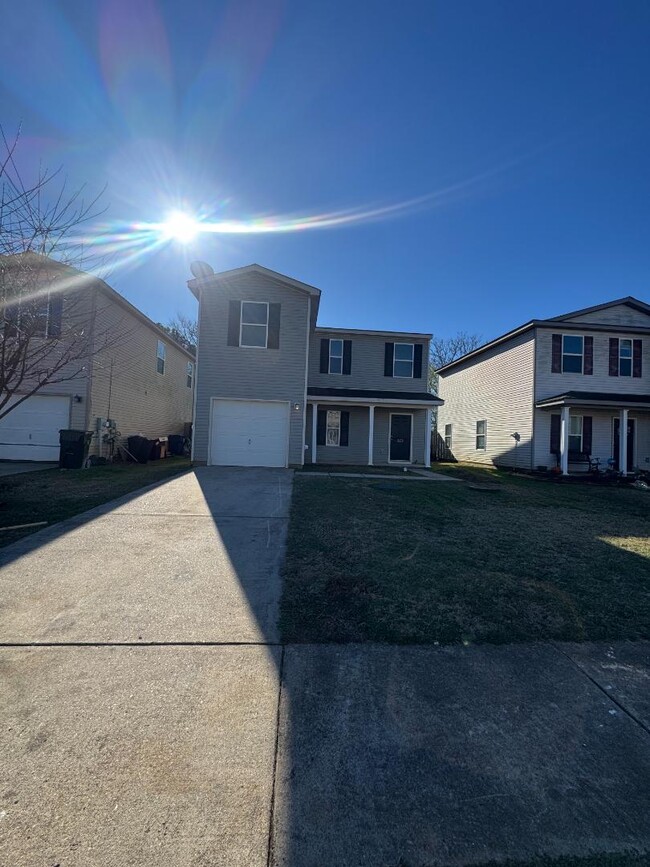 Photo - 172 Cloverbrook Dr