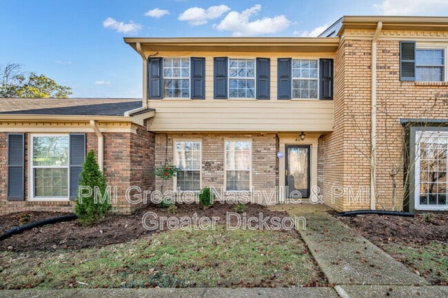 Building Photo - 8207 Sawyer Brown Rd Unit Apt A2