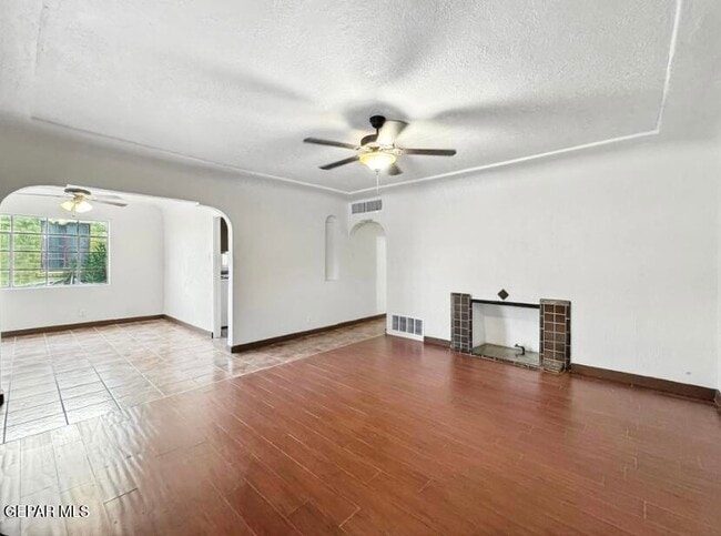 Photo - 3425 Savannah Ave