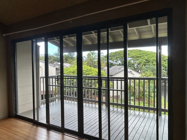 Photo - $3890/mo 3 bedroom  2 Baths - spacious, sp...