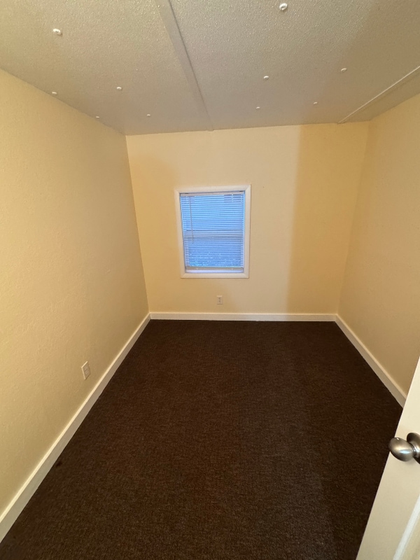 Photo - 3684 Beacon Loop