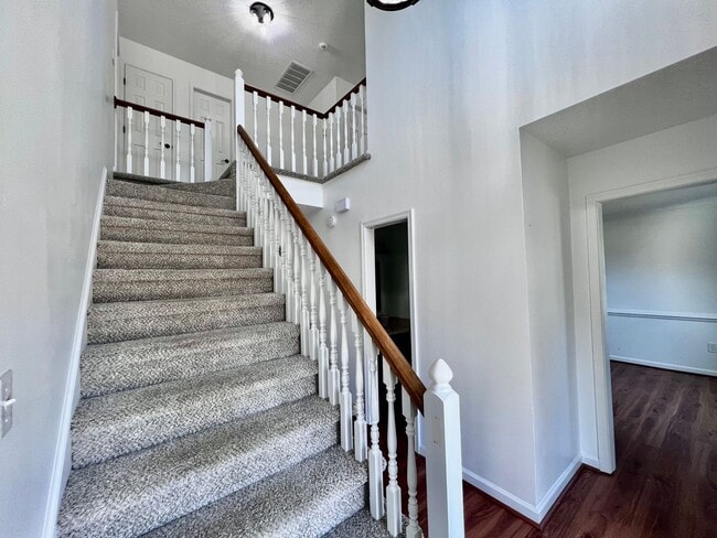 Photo - Beautiful home in the desirable Wellington...