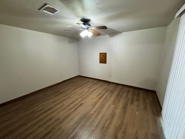 Photo - 2 bed 2 bath in Moore schools!