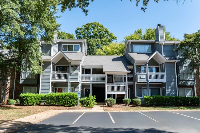 Photo - Aurea Station