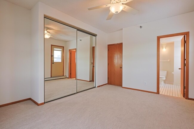 Photo - Kenwood Gables