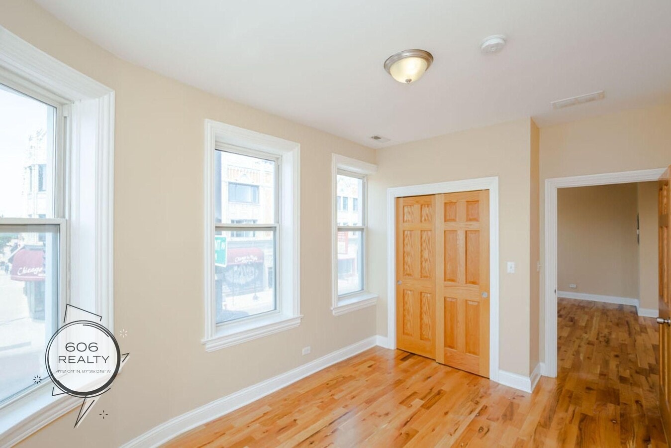Photo - 5556 W Belmont Ave Unit 2