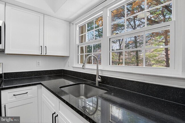 Photo - 7753 Inversham Dr Unit 228