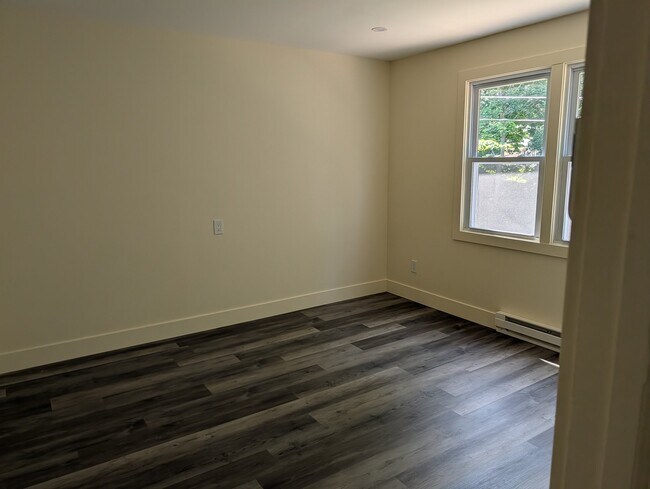23 Park Pl Unit 2
